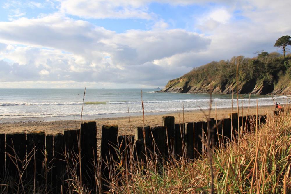 Bottom-Lodge-Porthluney-Beach-Image