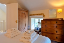 Caerhays-Gilly-Bedroom-1